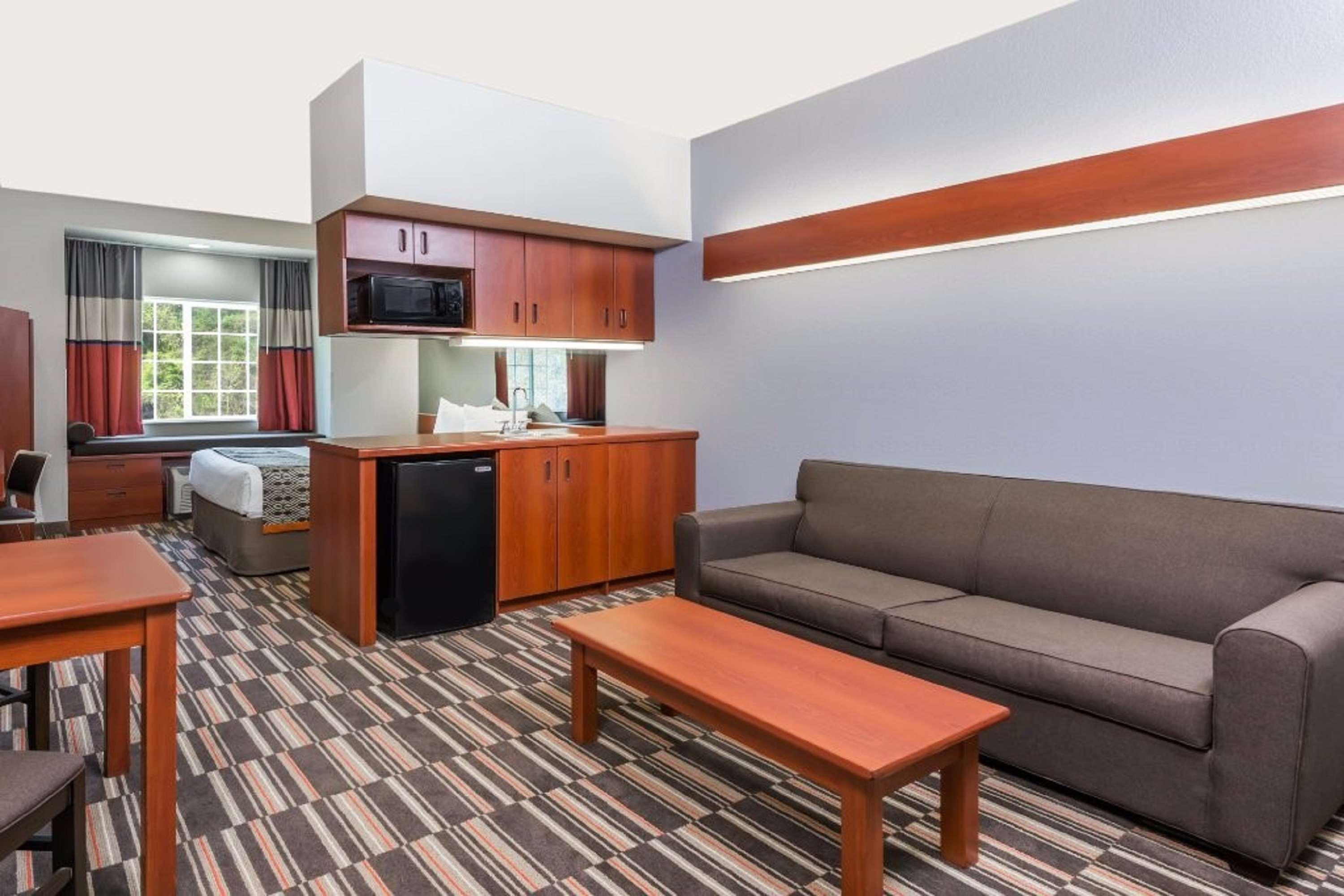 Hotel Sonesta Essential Morgantown Extérieur photo