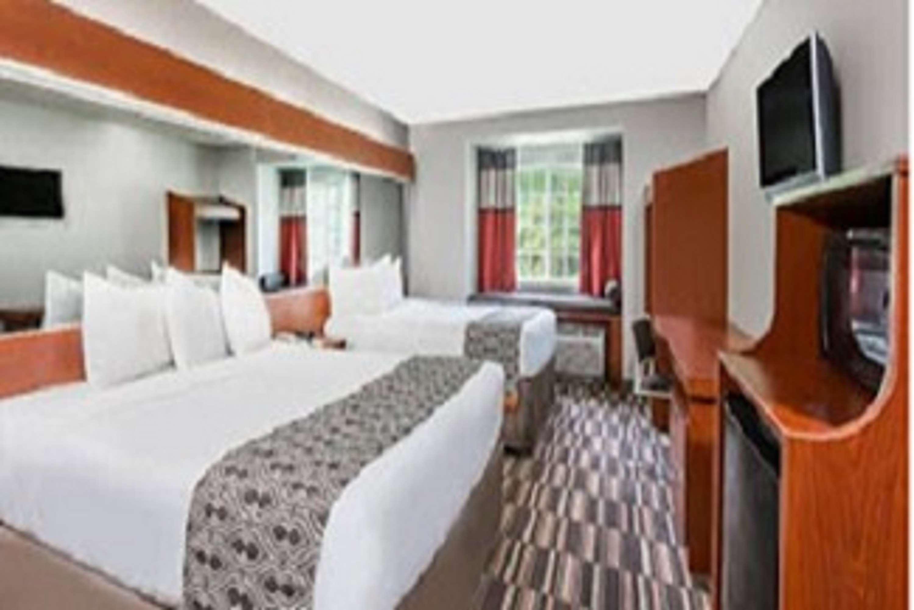 Hotel Sonesta Essential Morgantown Extérieur photo