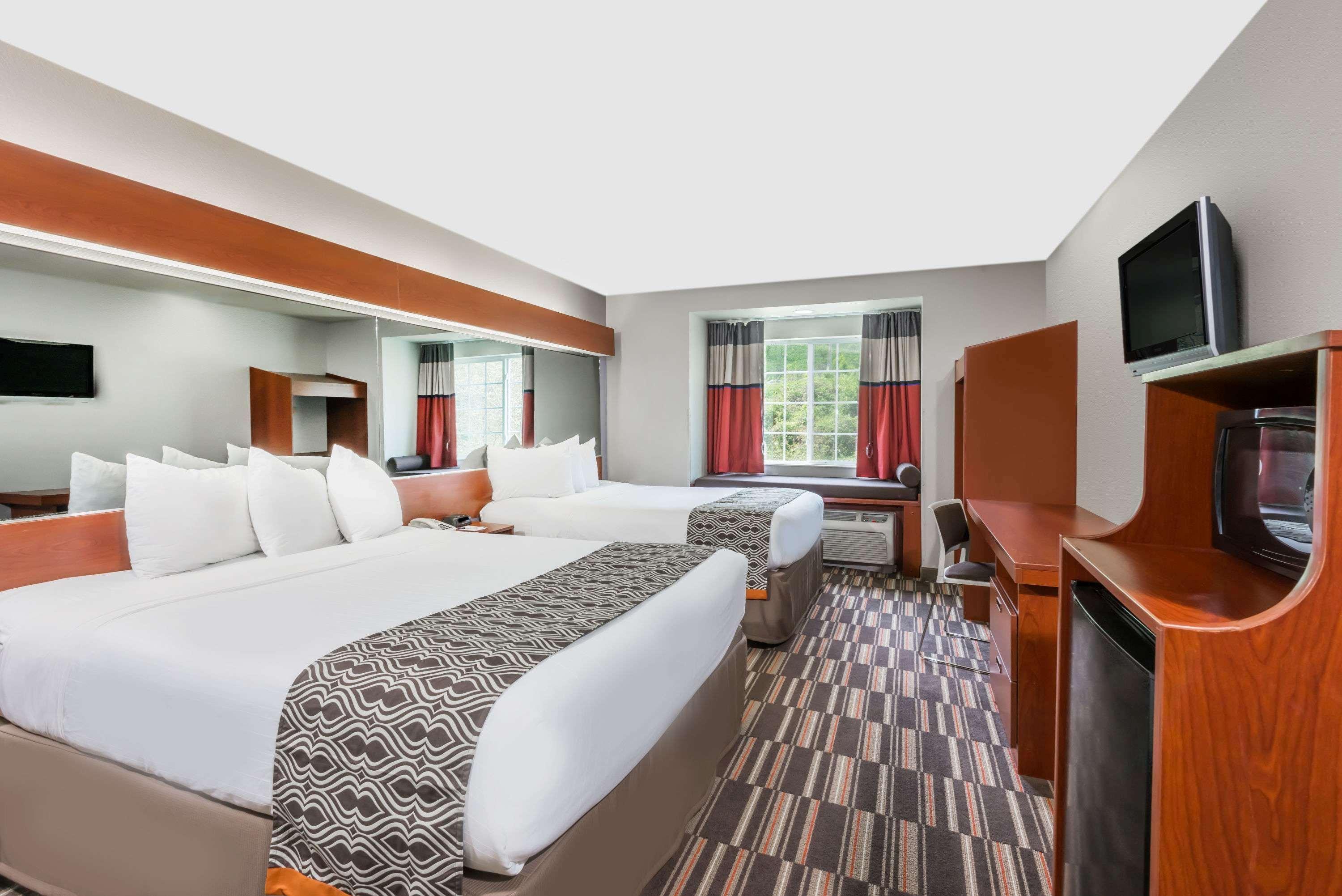 Hotel Sonesta Essential Morgantown Extérieur photo