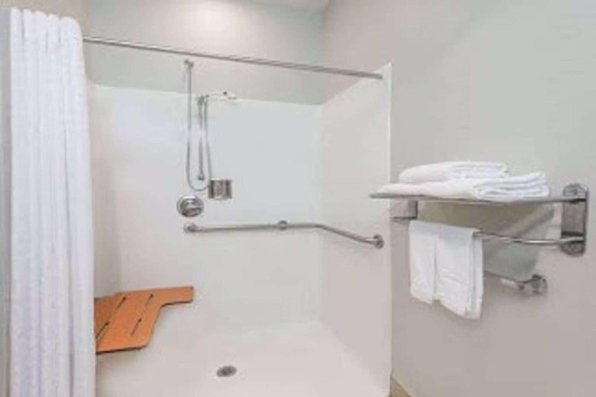 Hotel Sonesta Essential Morgantown Extérieur photo